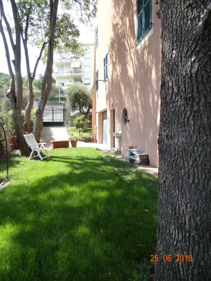 Bed & Blu Apartment Savona Exterior photo