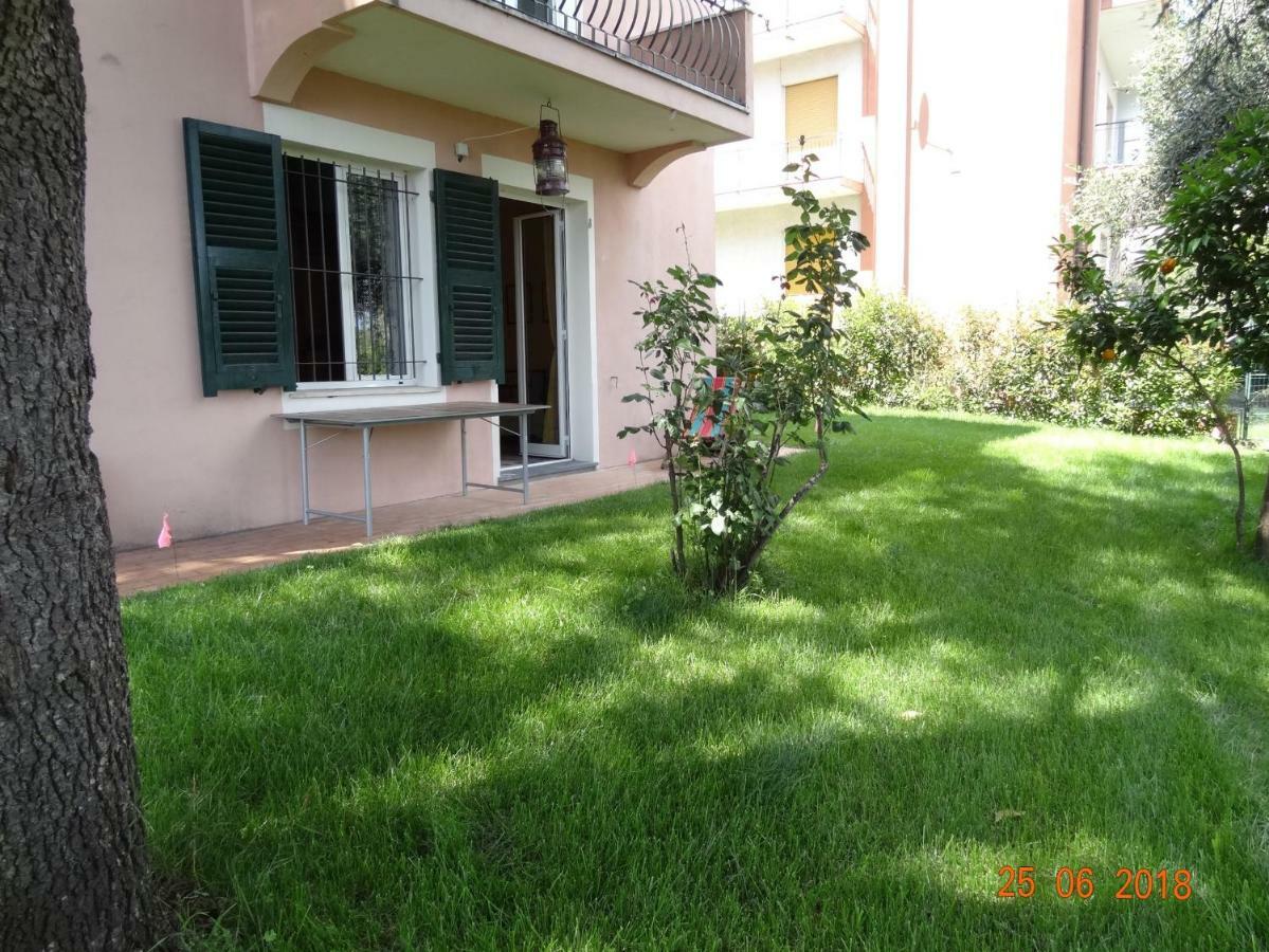 Bed & Blu Apartment Savona Exterior photo
